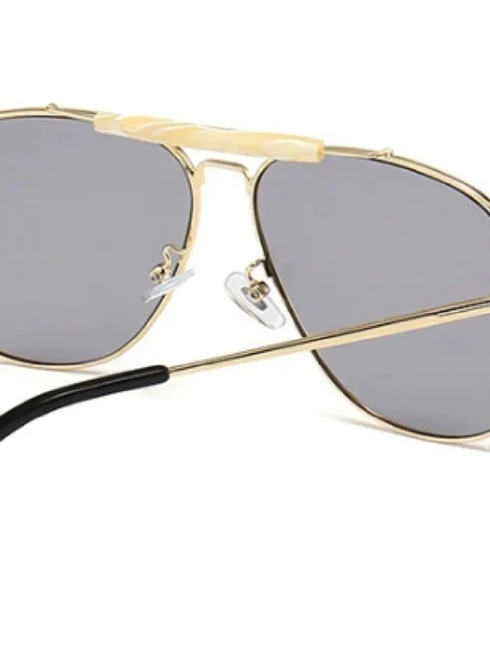 BRAND NEW NWT Aviator Gold Tone Frame Sunglasses